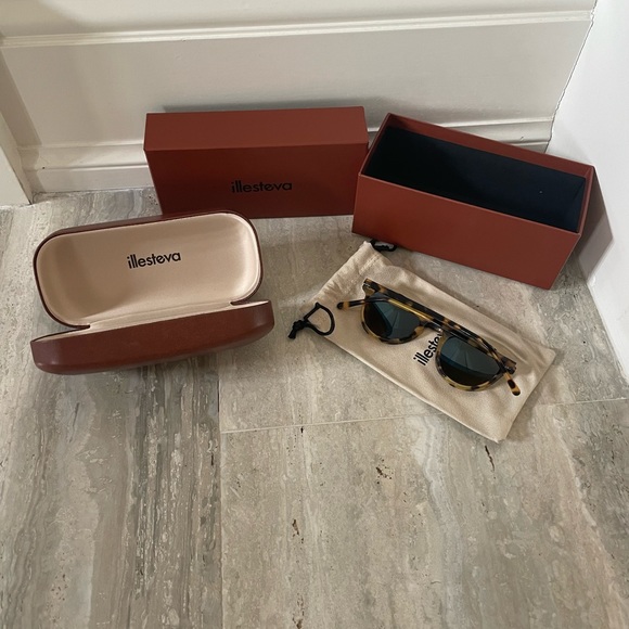 Illesteva Leonard Tortoise/Blue Mirror Sunglasses - Picture 2 of 5